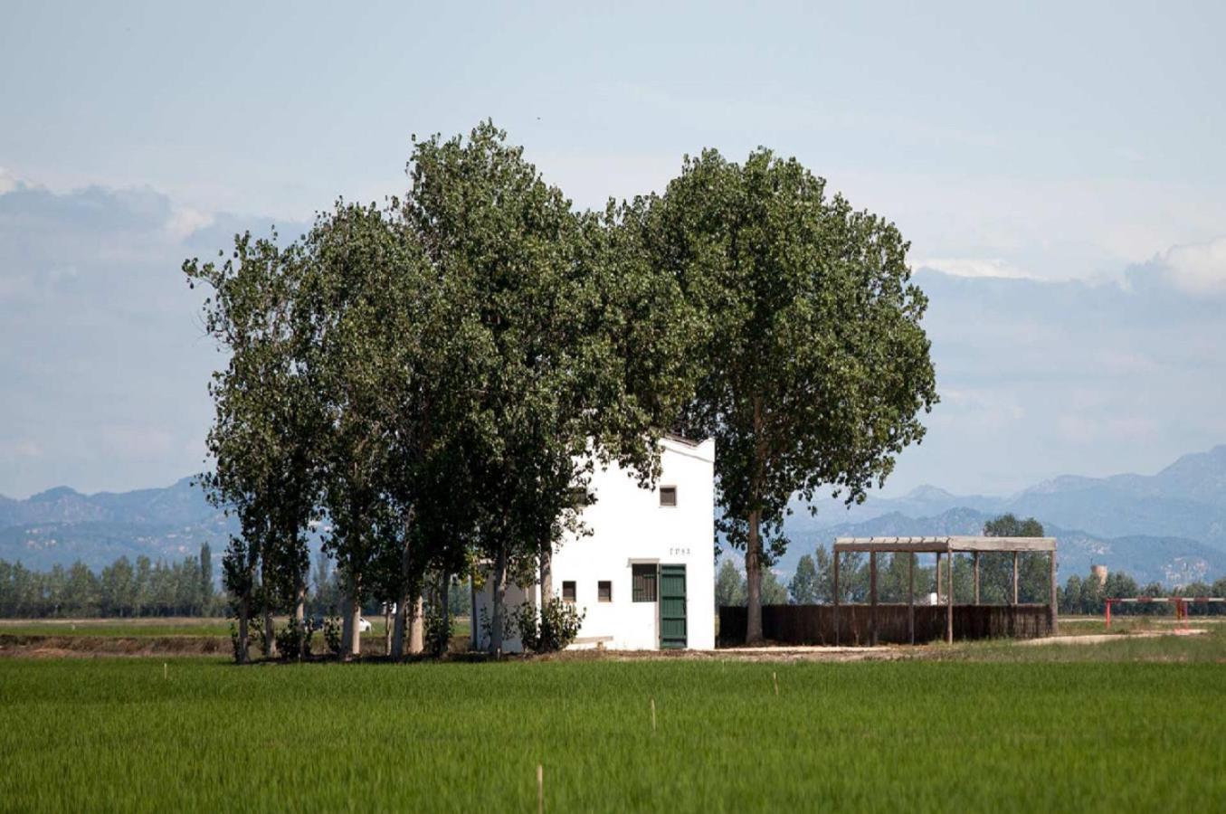 Casa Cusa Sant Jaume d’Enveja Kültér fotó